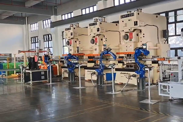  工業(yè)機器人在工業(yè)自動化智能制造中的優(yōu)勢有哪些？